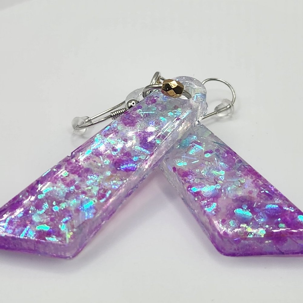 💜💟NEW Purple on Purpose Icicle Fashion Earrings